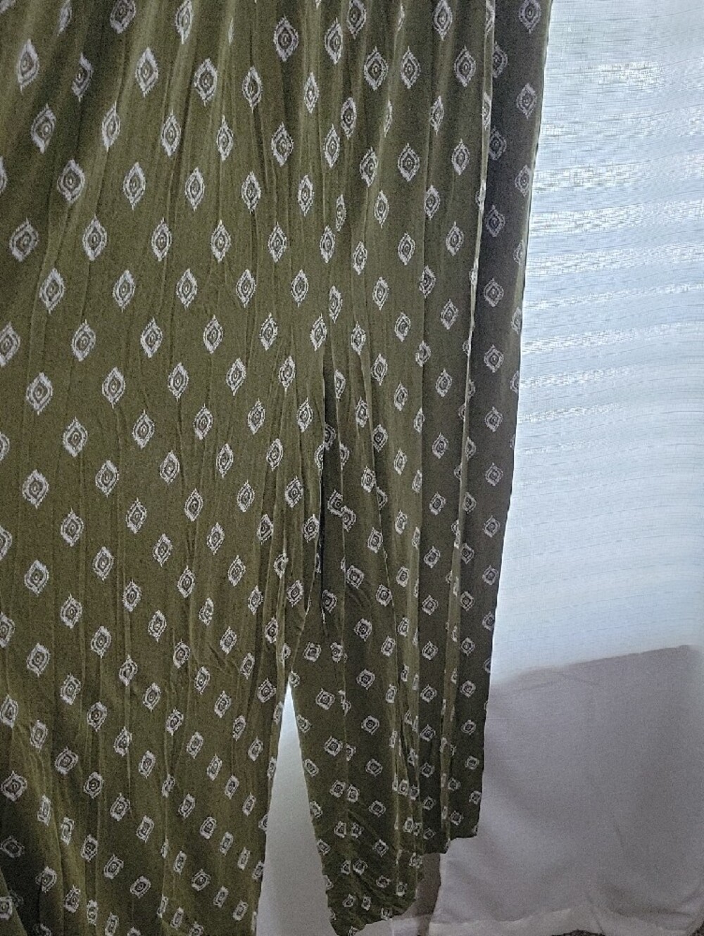 Lane Bryant, Women’s Olive Printed Jumpsuit, Size 22/24 - Picture 2 of 3